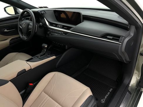 Used 2019 Lexus ES 350 w/ Accessory Package FWD image 13