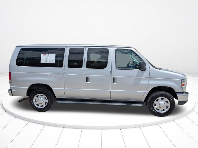Used 2014 Ford E-350 and Econoline 350 XLT RWD image 3
