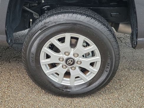 Used 2024 Toyota Tacoma SR5 RWD image 5