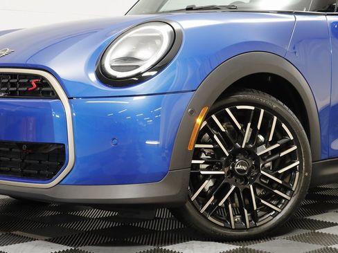 New 2025 MINI Cooper S image 3