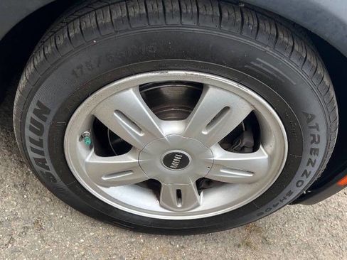 Used 2008 MINI Cooper Convertible image 25