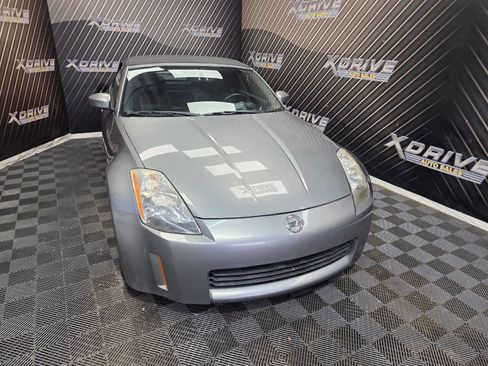 Used 2005 Nissan 350Z Grand Touring image 6