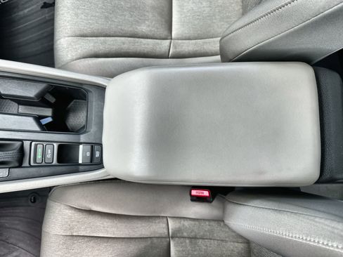Used 2024 Honda Accord LX image 21