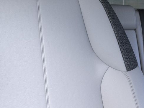 New 2027 Cadillac Optiq Luxury RWD image 21