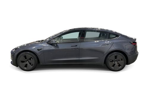 Certified 2023 Tesla Model 3 Standard Range RWD image 3