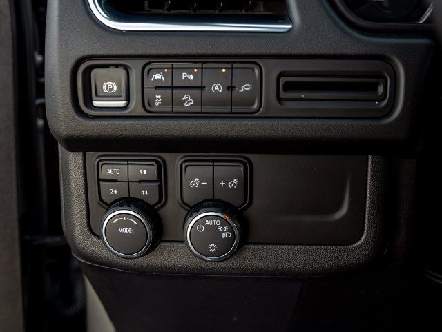 Used 2021 Chevrolet Tahoe Premier AWD/4WD image 18