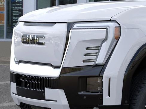 New 2025 GMC Sierra EV Denali image 21