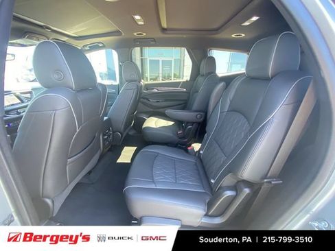 Certified 2023 Buick Enclave Avenir w/ Avenir Technology Package AWD/4WD image 29