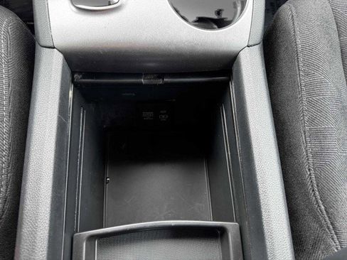 Used 2022 Honda Pilot Sport image 32