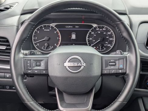 Used 2025 Nissan Rogue SV AWD/4WD image 20