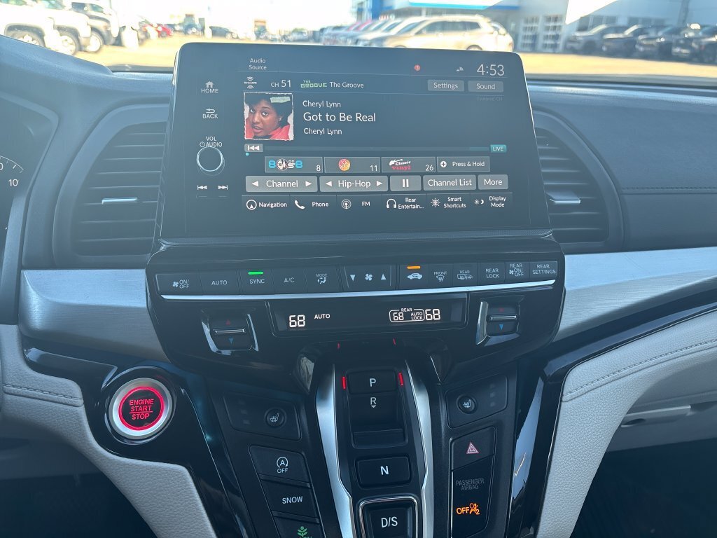 Used 2025 Honda Odyssey Touring image 18