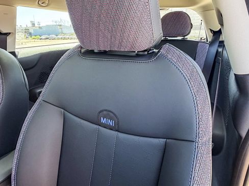 New 2026 MINI Cooper 2-Door Hardtop FWD image 27