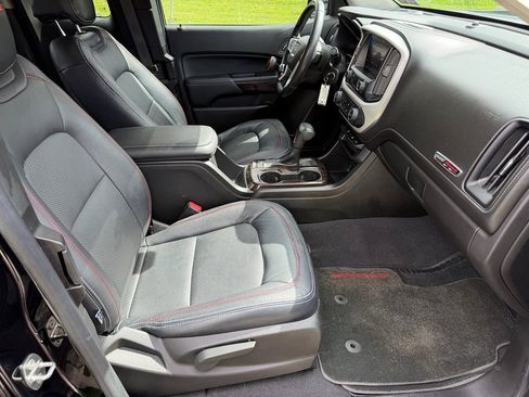 Used 2020 GMC Canyon SLE RWD image 16
