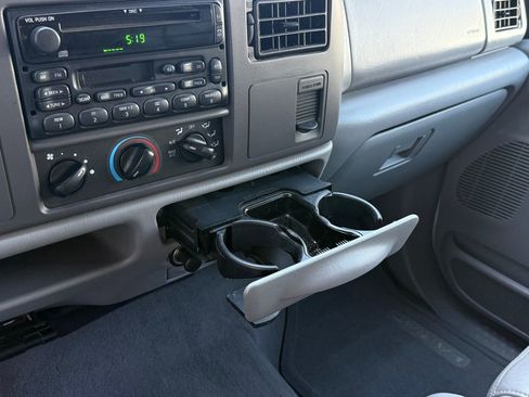 Used 2001 Ford F250 Lariat AWD/4WD image 31