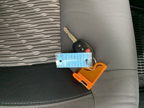 Used 2019 Toyota Tundra SR5 w/ SR5 Upgrade Package image 41