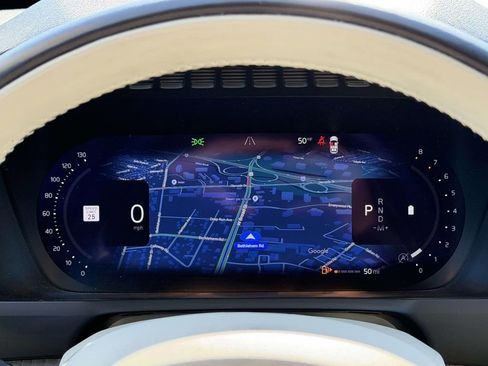 Used 2023 Volvo XC90 B6 Plus w/ Protection Package image 11