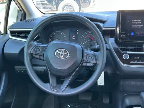Used 2024 Toyota Corolla LE FWD image 33