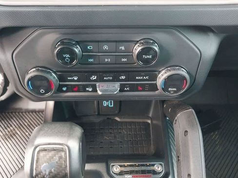 Certified 2024 Ford Bronco Raptor w/ Interior Carbon Fiber Pack 6 AWD/4WD image 13
