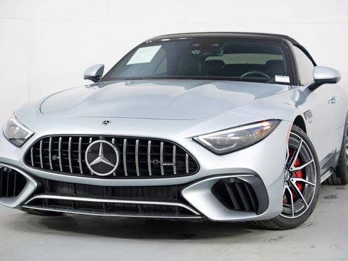 Used 2022 Mercedes-Benz SL 55 AMG 4MATIC image 3