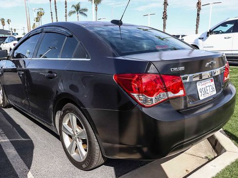 Used 2015 Chevrolet Cruze LT image 7