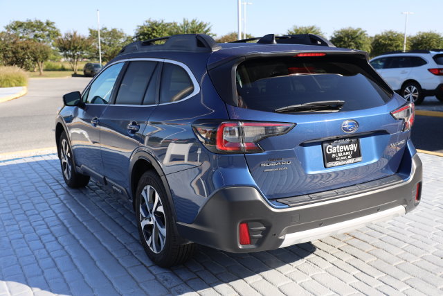 Used 2020 Subaru Outback Limited w/ Popular Package #2 AWD/4WD image 3