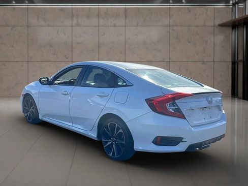 Used 2019 Honda Civic Sport image 5