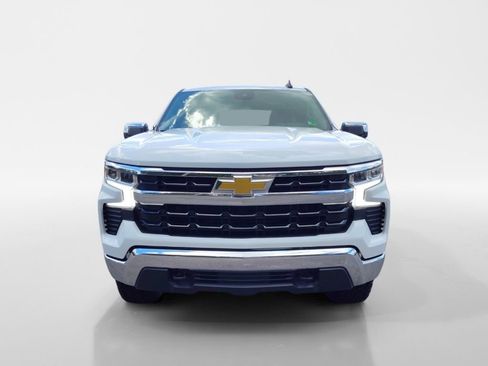 Used 2023 Chevrolet Silverado 1500 LT AWD/4WD image 2