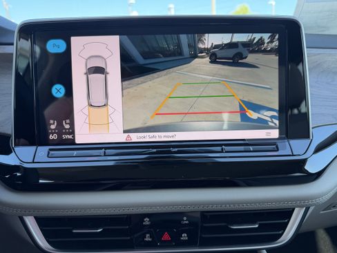 New 2026 Volkswagen Atlas SE image 19