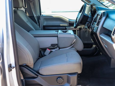 Used 2015 Ford F150 XLT RWD image 20