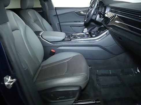 Used 2020 Audi Q8 Premium Plus image 37