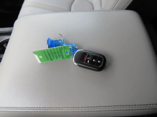 Certified 2025 Honda Pilot EX-L image 28