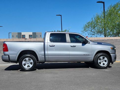 Used 2025 RAM 1500 Big Horn AWD/4WD image 9