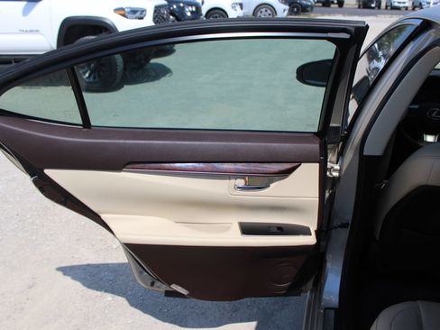 Used 2017 Lexus ES 350 FWD image 15