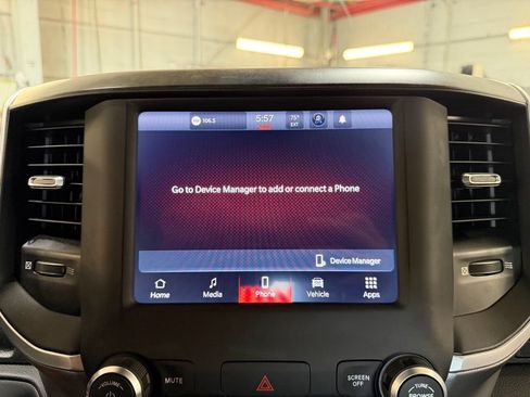 Used 2022 RAM 2500 Big Horn w/ Night Edition AWD/4WD image 13