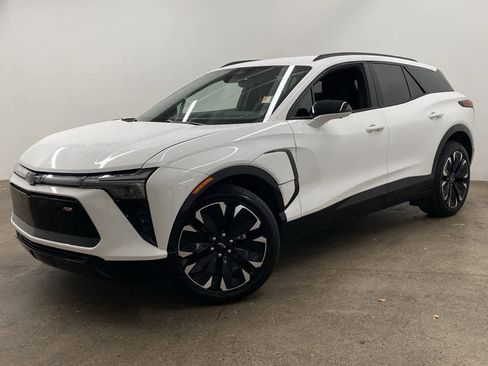 Used 2024 Chevrolet Blazer EV RS image 1