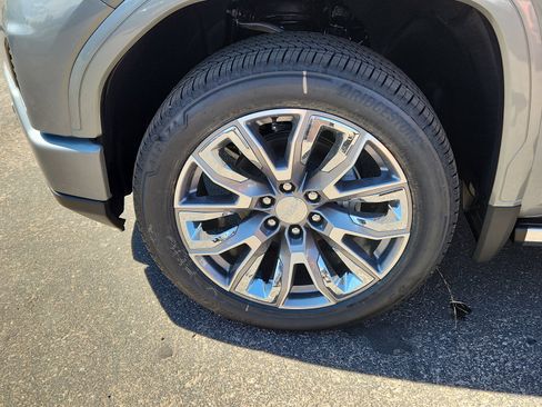 New 2026 GMC Sierra 1500 Denali w/ Denali Reserve Package image 7