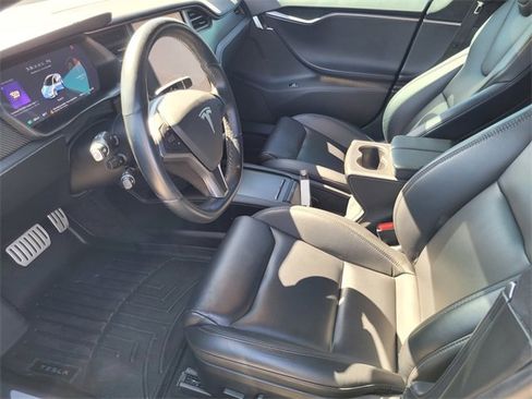 Used 2021 Tesla Model S Performance image 16