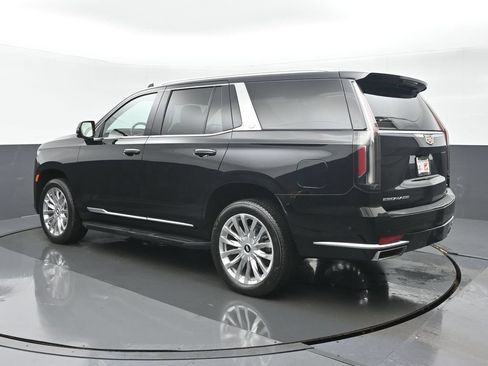 Used 2023 Cadillac Escalade Premium Luxury AWD/4WD image 5