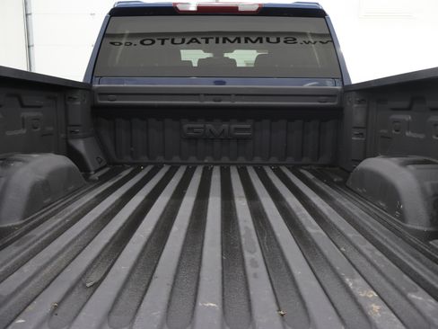 Used 2022 GMC Sierra 2500 SLE w/ SLE Value Package; AWD/4WD image 28
