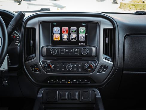 Used 2017 GMC Sierra 1500 Denali w/ Denali Ultimate Package image 31