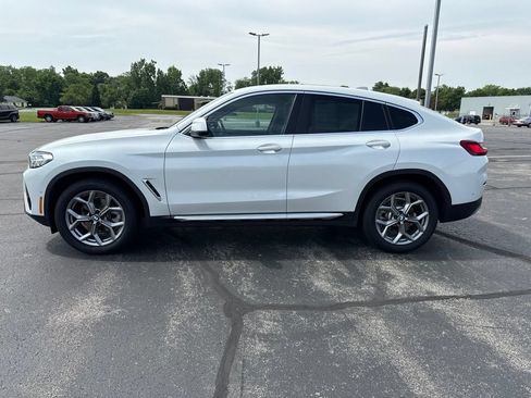Used 2024 BMW X4 xDrive30i AWD/4WD image 6