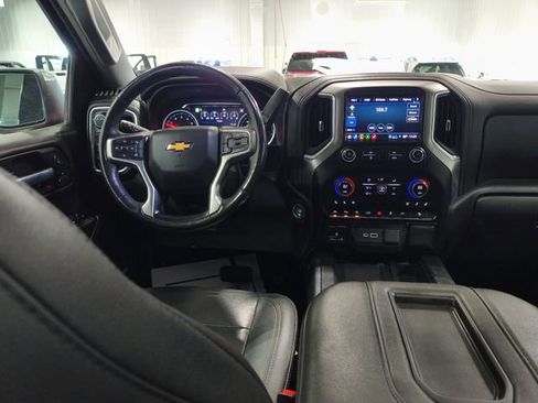 Used 2021 Chevrolet Silverado 1500 LTZ w/ LTZ Premium Package AWD/4WD image 10