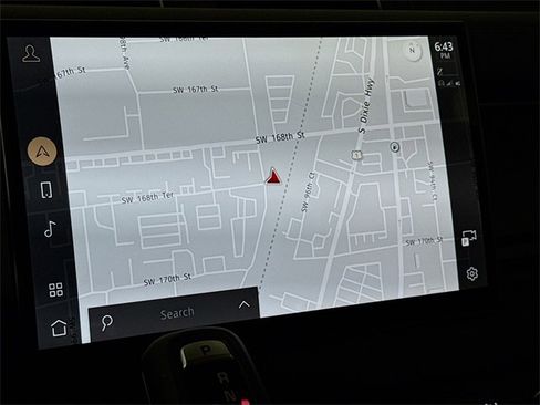 Used 2025 Land Rover Defender 110 S image 16