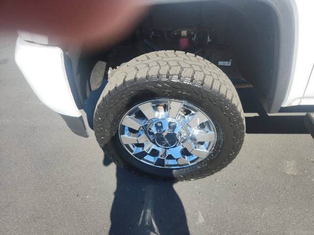 Used 2019 GMC Sierra 2500 Denali w/ Duramax Plus Package AWD/4WD image 24