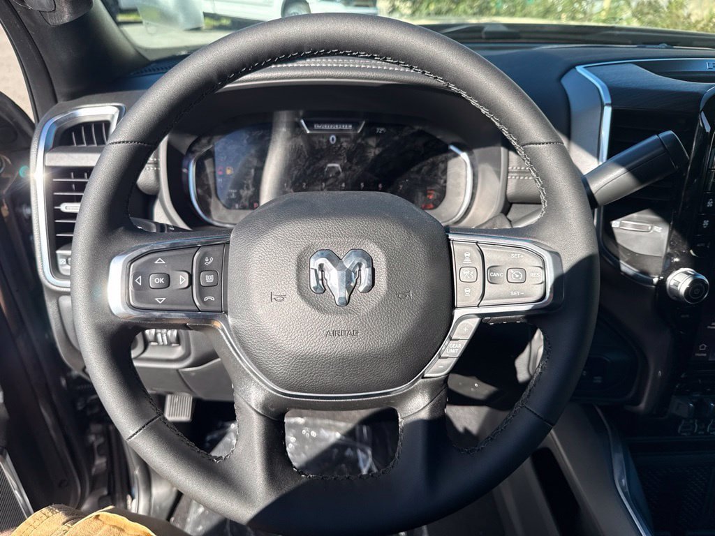 New 2027 RAM 2500 Laramie AWD/4WD image 10