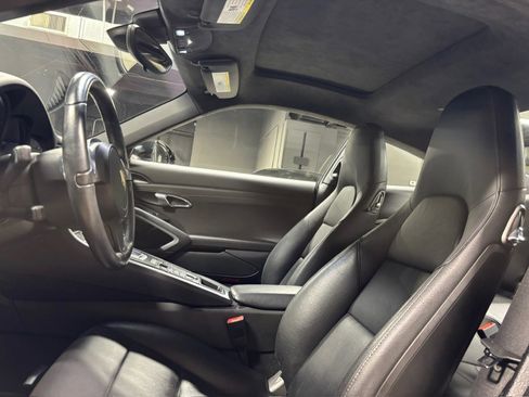 Used 2014 Porsche 911 Carrera 4S image 14