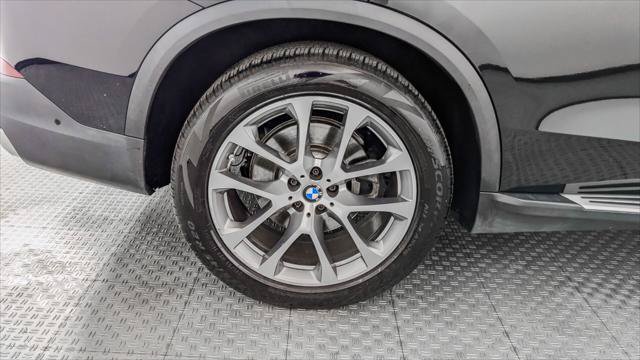 Used 2023 BMW X5 sDrive40i w/ Premium Package RWD image 38