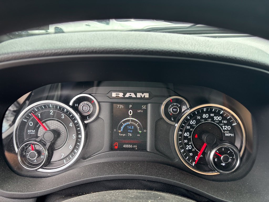 Used 2021 RAM 2500 Tradesman w/ Chrome Appearance Group AWD/4WD image 10