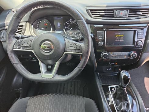 Used 2019 Nissan Rogue S w/ Special Edition Package AWD/4WD image 25