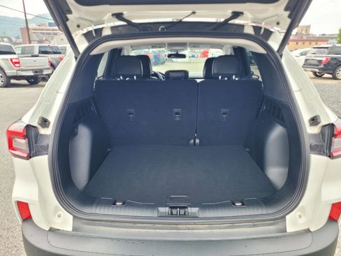 Used 2023 Ford Escape Platinum image 12